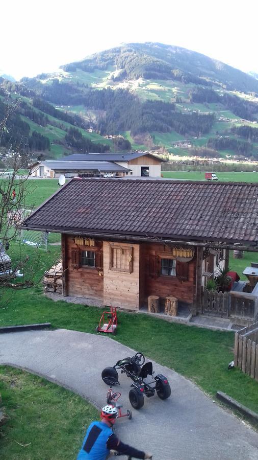 Landhaus Brugger Ferienwohnungen Hollenzen Exteriér fotografie