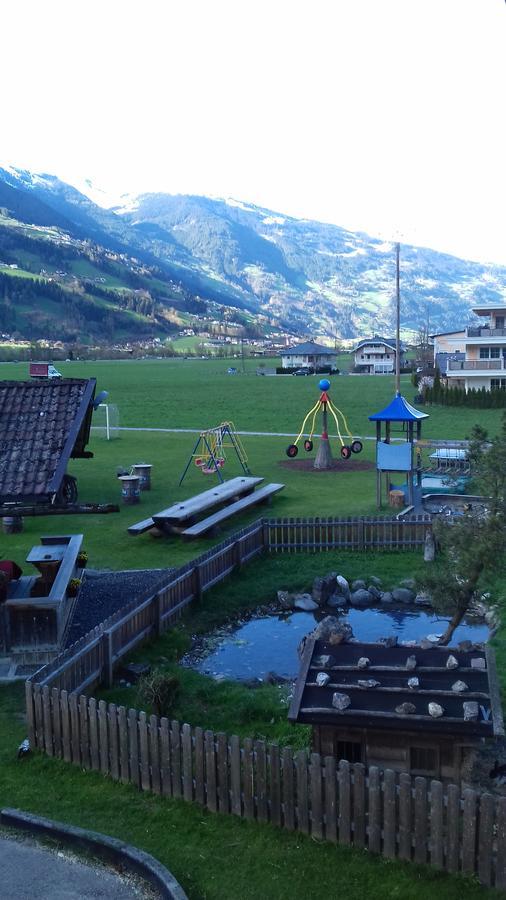 Landhaus Brugger Ferienwohnungen Hollenzen Exteriér fotografie