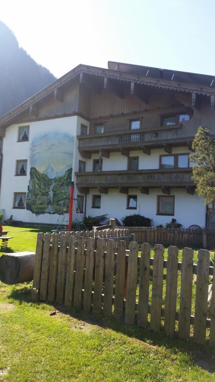 Landhaus Brugger Ferienwohnungen Hollenzen Exteriér fotografie